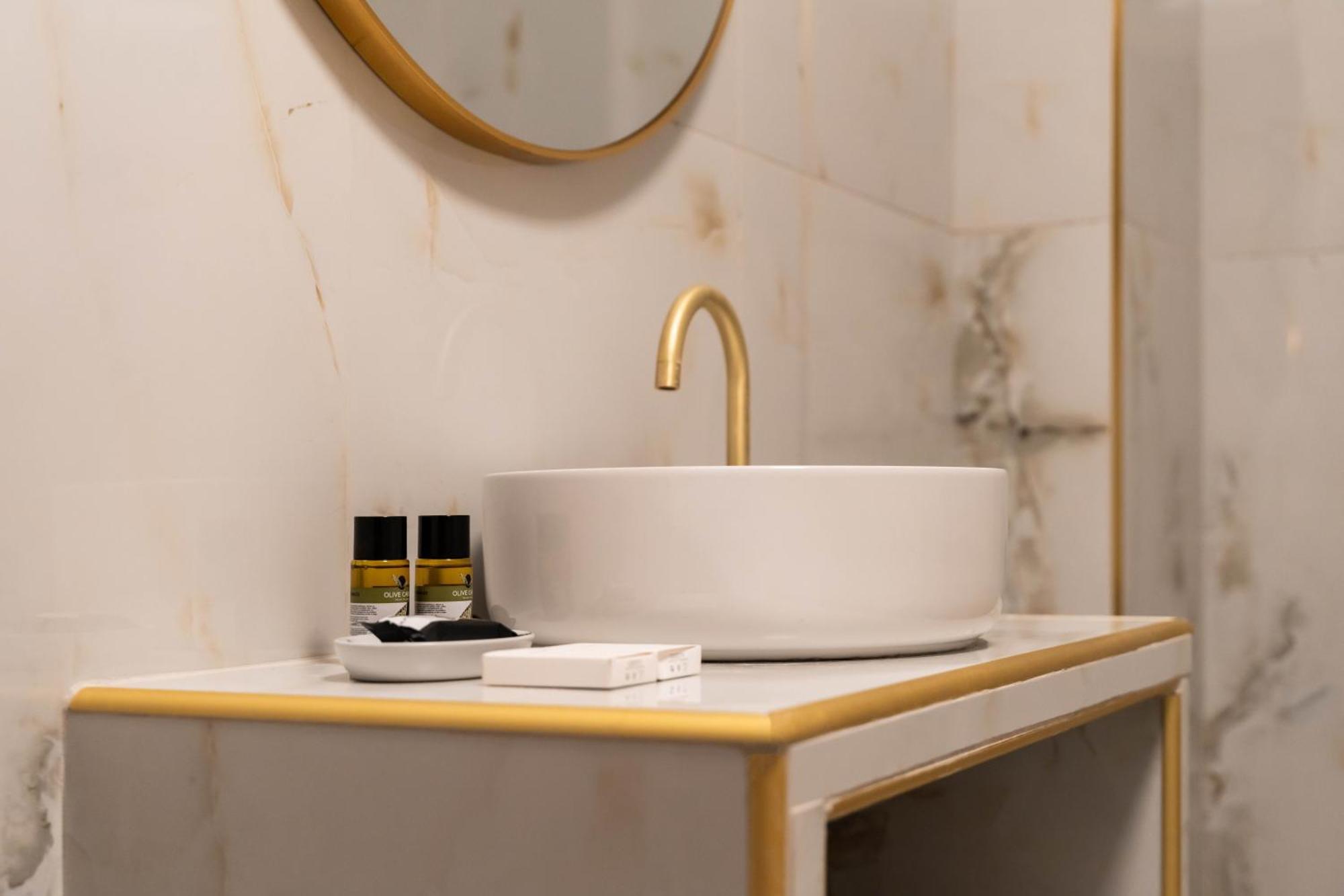 Rovertou Galli 3-5 By Athens Concept Residences Eksteriør bilde