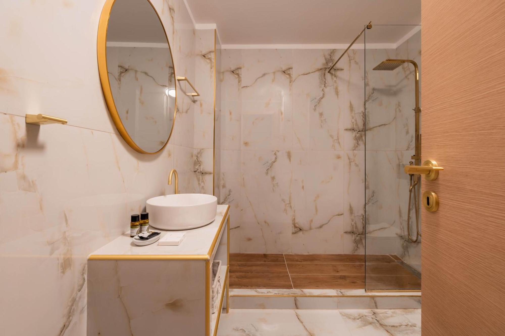 Rovertou Galli 3-5 By Athens Concept Residences Eksteriør bilde